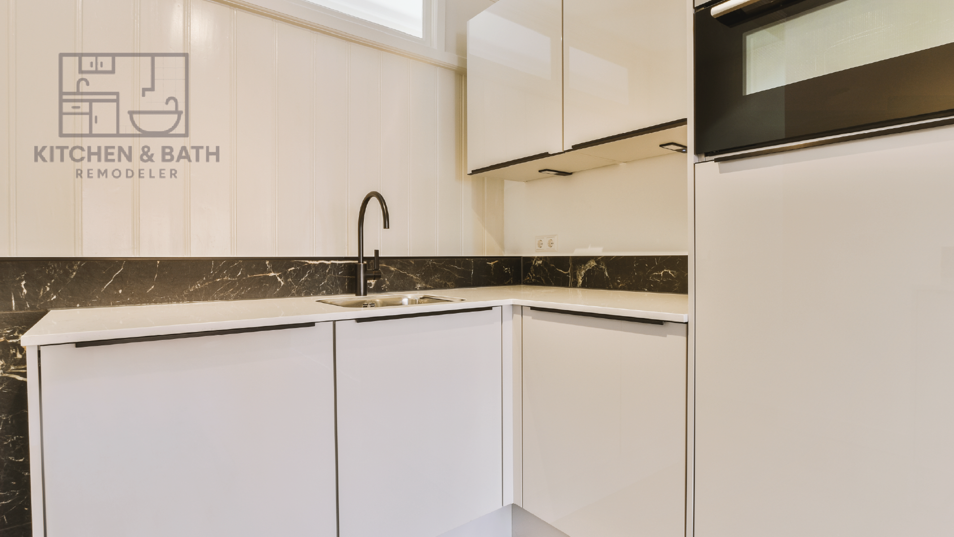 white kitchen cabinets